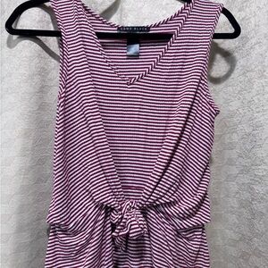 Trendy Striped Sleeveless Top